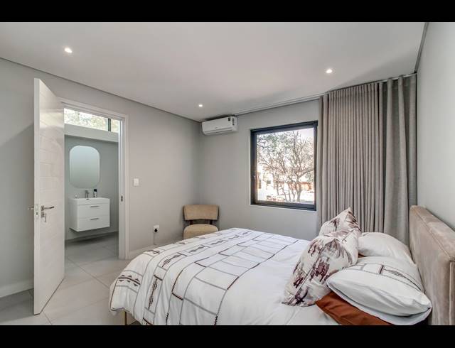 3 BEDROOM TOWNHOUSE FOR SALE IN SANDOWN